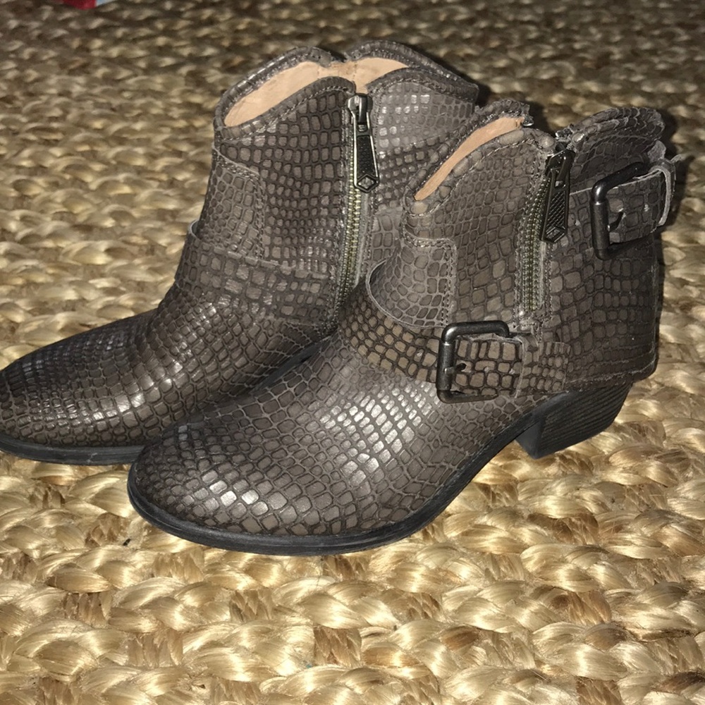 Donald J Pliner faux snake skin booties
